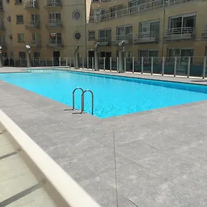 Appartement 4 Pers Met Frontaal Zeezicht&privé Zwembad, Ostende