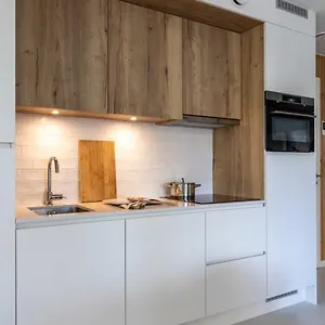 Appartement Huswell - Queen At Sea: Modern 2 Bedroom, Ostende